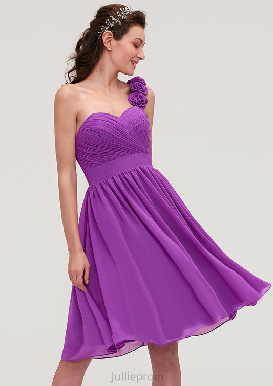 One-Shoulder Sleeveless Knee-Length Chiffon A-line/Princess Bridesmaid Dresseses With Pleated Flowers Elsie DQP0025441